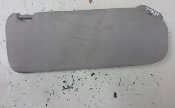 Toyota Corolla E120 E130 Sun visor clip/hook/bracket 