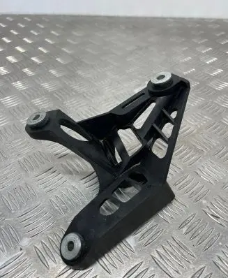 Seat Leon (5F) Gear shift cable bracket 1K0711789G
