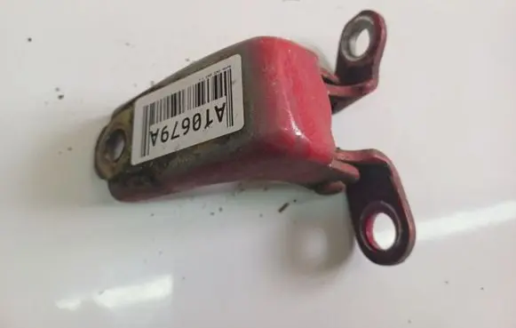 Honda Jazz Front door upper hinge 