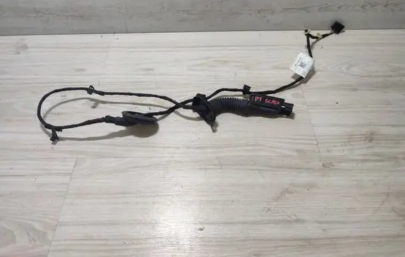 Skoda Scala Rear door wiring loom 654971162