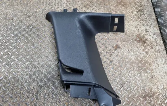 Jeep Grand Cherokee (C) pillar trim 5VP06DX9AB