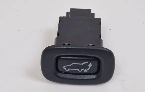 Mitsubishi Outlander Tailgate opening switch 