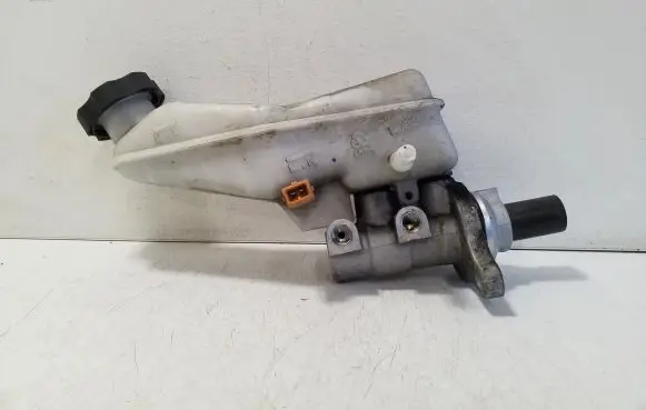 KIA Sportage Master brake cylinder