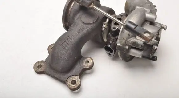 Audi A4 S4 B9 Turbo 04E145715J