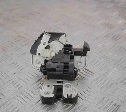 Audi A5 Sportback 8TA Tailgate/trunk/boot lock/catch/latch 8K9827505A