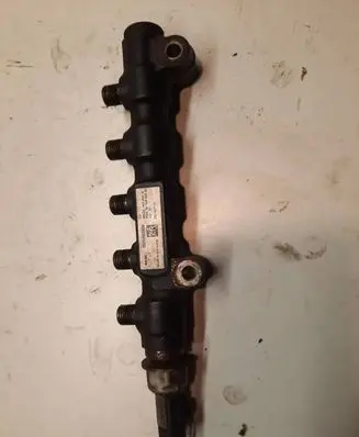 Fuel main line pipe