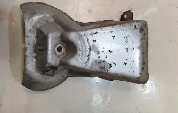 Mercedes-Benz C W205 Heat shield in engine bay A2052400345