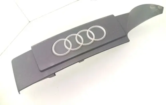 Audi A8 S8 D3 4E Engine cover (trim) 077103926A