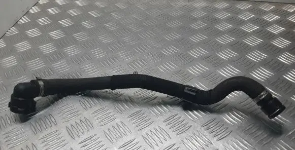Land Rover Range Rover Velar Engine coolant pipe/hose HK838C424AC