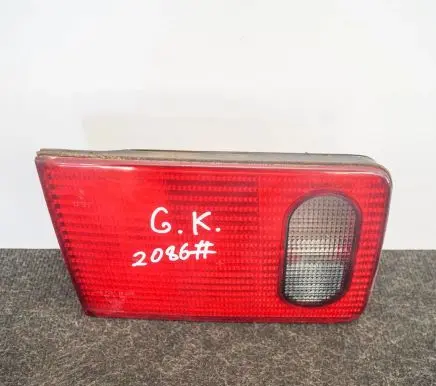 Audi A8 S8 D2 4D Tailgate rear/tail lights 4D0945093D