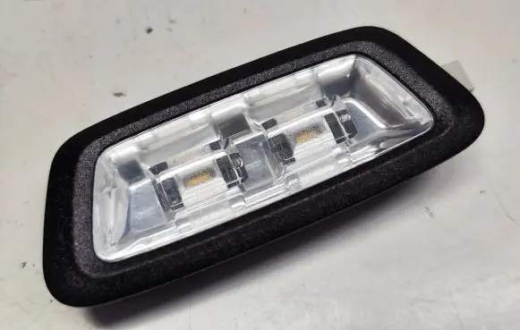 Mercedes-Benz C W205 Boot/trunk interior light A0009064301 011604 19128201