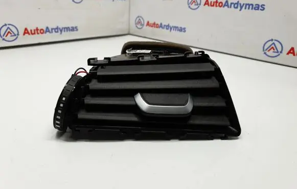 Dashboard side air vent grill/cover trim