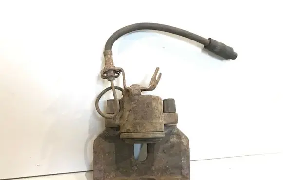 Volkswagen PASSAT B5.5 Front brake caliper