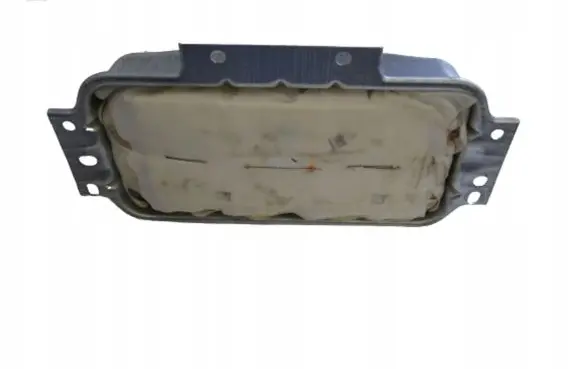 Mercedes-Benz GLS X166 Knee airbag 