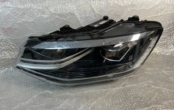 Volkswagen Caddy Headlight/headlamp 2k8941035ah
