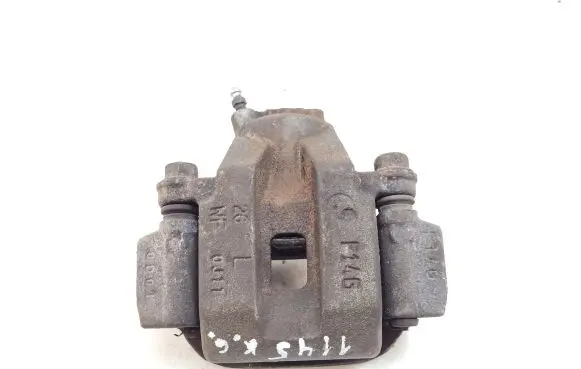 Toyota Tundra II Rear brake caliper 0J11 F14G 0J11L
