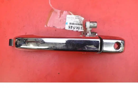 Honda CR-V Front door exterior handle