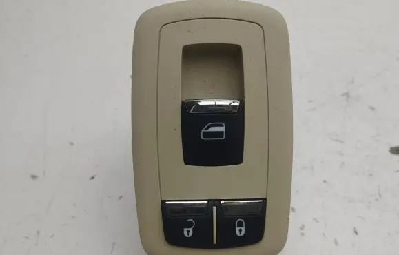 Maserati Ghibli Electric window control switch 670019514