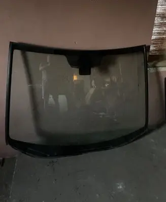 Mazda CX-7 Front windscreen/windshield window 