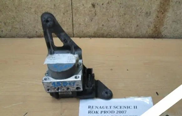 Renault Scenic II - Grand scenic II ABS Pump 8200085584
