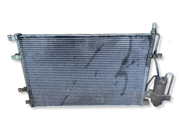 Volvo XC70 A/C cooling radiator (condenser) 31101053