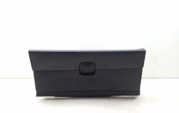 Nissan Qashqai Glove box 68520JD900