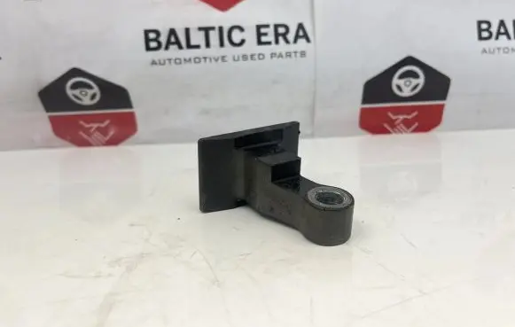 BMW 4 F36 Gran coupe Front door upper hinge 7246066 A078930