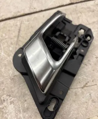 Porsche Macan (95B) Front door interior handle 95B837019 19591573S09