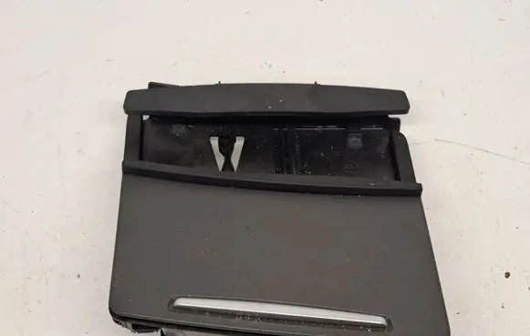 Audi A6 S6 C6 4F Ashtray (front) 4F1857951