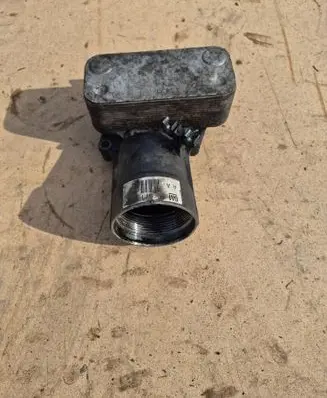 Opel Zafira A Oil filter mounting bracket 