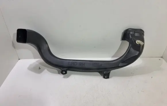 Volvo V40 Cabin air duct channel 01303909