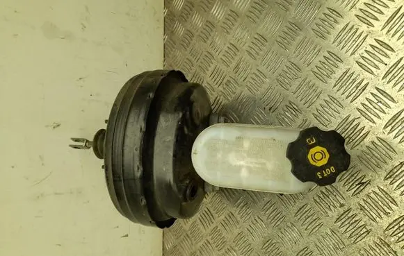 Master brake cylinder