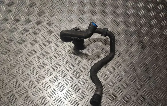 Audi Q5 SQ5 Engine coolant pipe/hose VAC124768