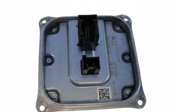 Mercedes-Benz CLS C218 X218 LED ballast control module A2228700789