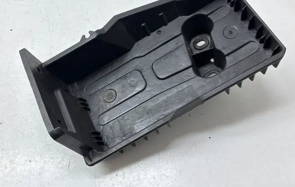 Ford Explorer VI Battery tray L1MB10723AA