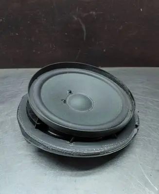 Mercedes-Benz E W211 Front door speaker A2118207202