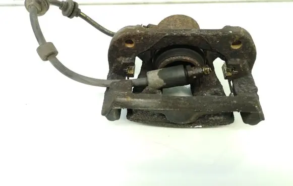 BMW 1 E81 E87 Front brake caliper 5422