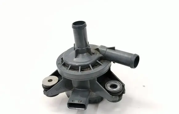 Toyota Prius+ (ZVW40) Electric auxiliary coolant/water pump G904052010