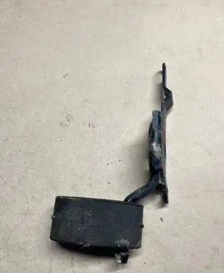 Muffler mount bracket/holder