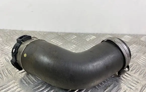 Jeep Grand Cherokee Intercooler hose/pipe