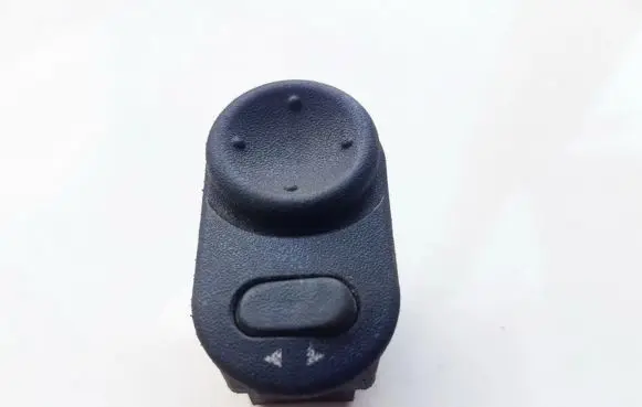 Opel Astra G Wing mirror switch 09130503