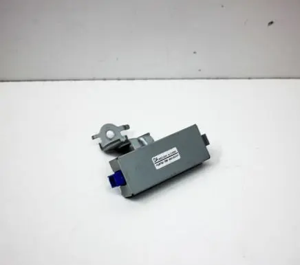 Toyota Corolla E210 E21 Aerial antenna amplifier 863C002040