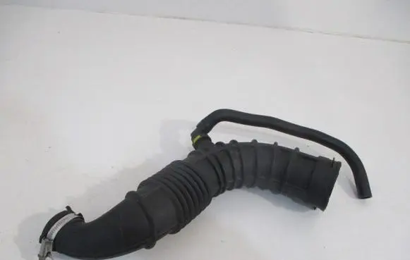Renault Scenic II - Grand scenic II Air intake hose/pipe 8200500384