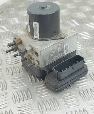 Opel Insignia A ABS Pump 13316697