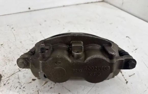 Dodge RAM Front brake caliper A002U688 68520812AA