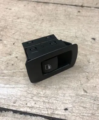 BMW 3 F30 F35 F31 Electric window control switch 9208106 L1B02423
