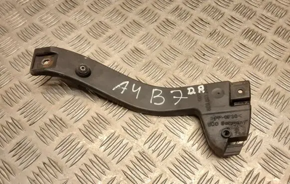 Audi A4 S4 B7 8E 8H Front bumper mounting bracket 8E0807204B