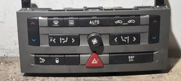 Peugeot 407 Climate control unit 96573322YW