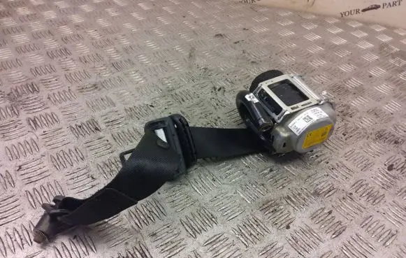 Fiat 500X Rear seatbelt 07356119530