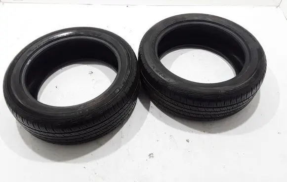 Chrysler Pacifica R20 summer tire 24550R20